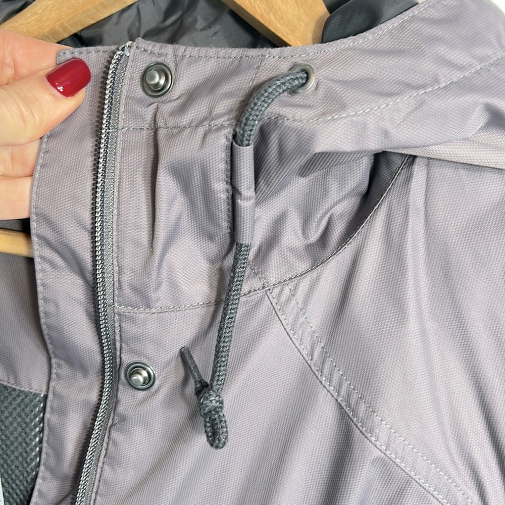 Columbia Omni-Shield Advanced Repellency Hooded Rain Trench Coat size M - Picture 8 of 14